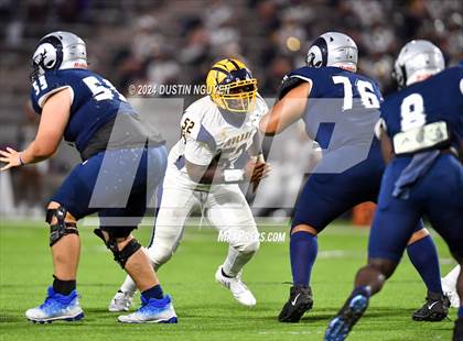 Thumbnail 3 in Nimitz @ Cypress Ridge photogallery.