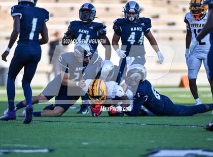 Thumbnail 2 in Nimitz @ Cypress Ridge photogallery.