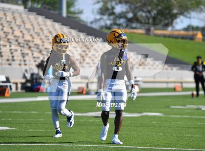 Thumbnail 2 in Nimitz @ Cypress Ridge photogallery.