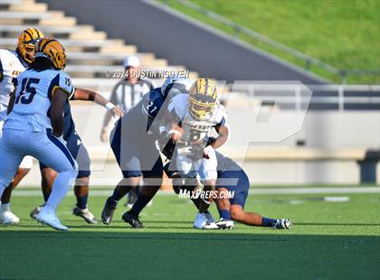 Thumbnail 3 in Nimitz @ Cypress Ridge photogallery.