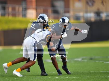 Thumbnail 1 in Nimitz @ Cypress Ridge photogallery.