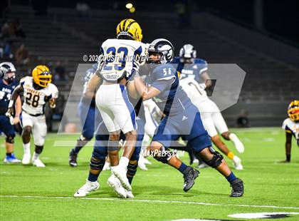 Thumbnail 1 in Nimitz @ Cypress Ridge photogallery.