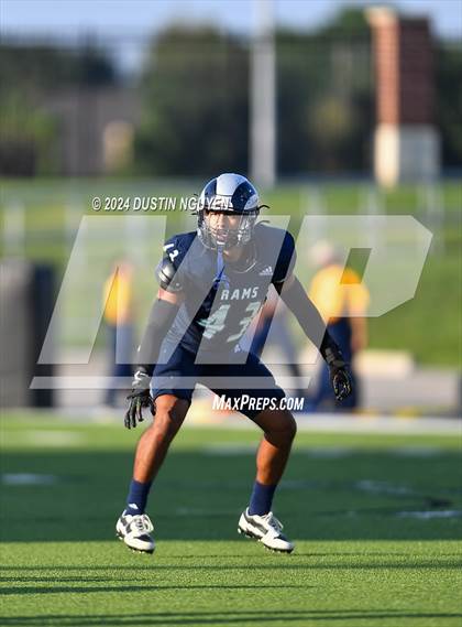 Thumbnail 3 in Nimitz @ Cypress Ridge photogallery.