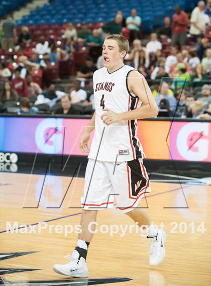 Thumbnail 2 in Freedom vs. Monte Vista (CIF NorCal Regional D1 Final) photogallery.