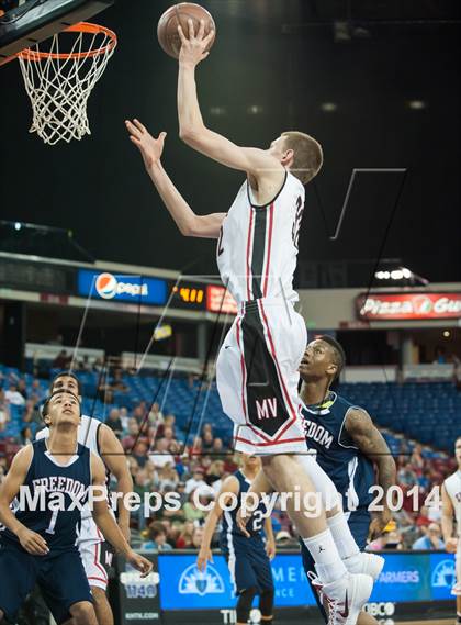 Thumbnail 2 in Freedom vs. Monte Vista (CIF NorCal Regional D1 Final) photogallery.