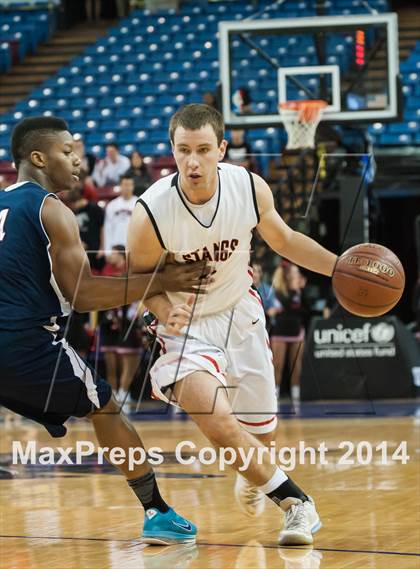 Thumbnail 1 in Freedom vs. Monte Vista (CIF NorCal Regional D1 Final) photogallery.