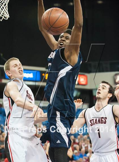 Thumbnail 3 in Freedom vs. Monte Vista (CIF NorCal Regional D1 Final) photogallery.