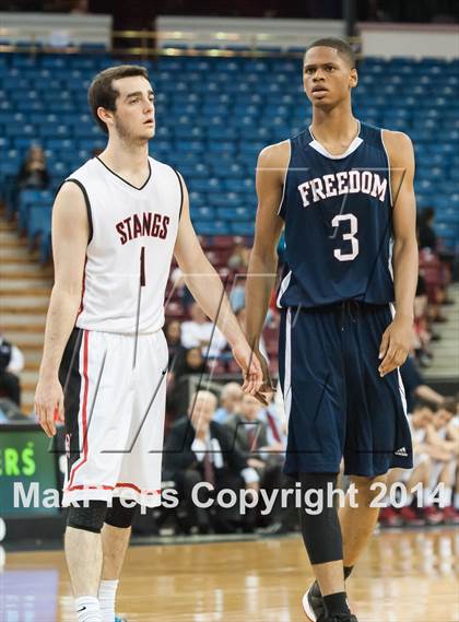 Thumbnail 2 in Freedom vs. Monte Vista (CIF NorCal Regional D1 Final) photogallery.