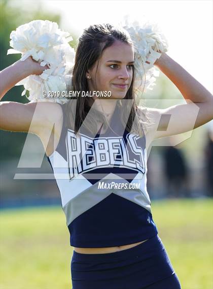 Thumbnail 2 in JV: Mullen @ Columbine photogallery.