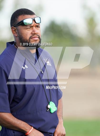 Thumbnail 1 in JV: Mullen @ Columbine photogallery.