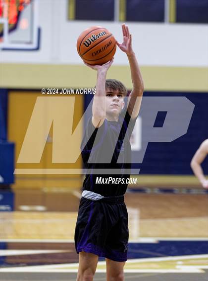 Thumbnail 1 in Leo @ Norwell photogallery.
