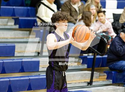 Thumbnail 2 in Leo @ Norwell photogallery.