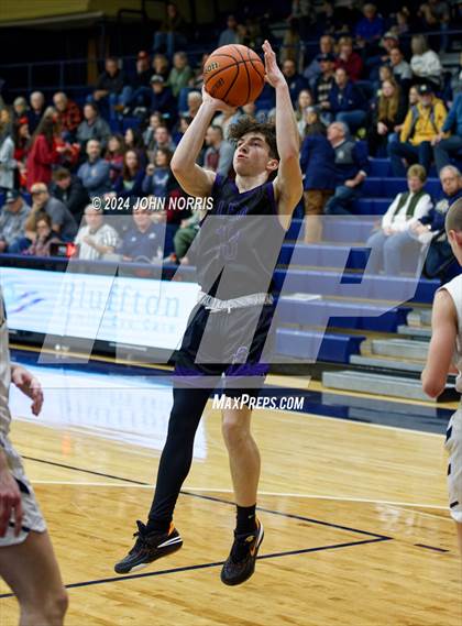 Thumbnail 3 in Leo @ Norwell photogallery.