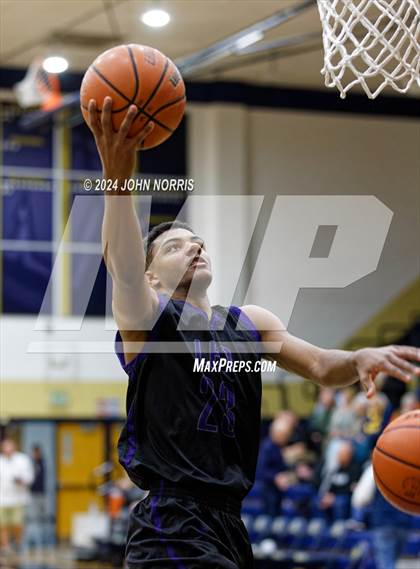 Thumbnail 3 in Leo @ Norwell photogallery.