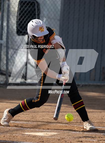 Thumbnail 1 in El Modena @ Canyon photogallery.