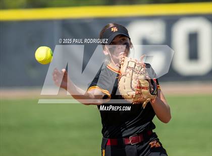 Thumbnail 1 in El Modena @ Canyon photogallery.