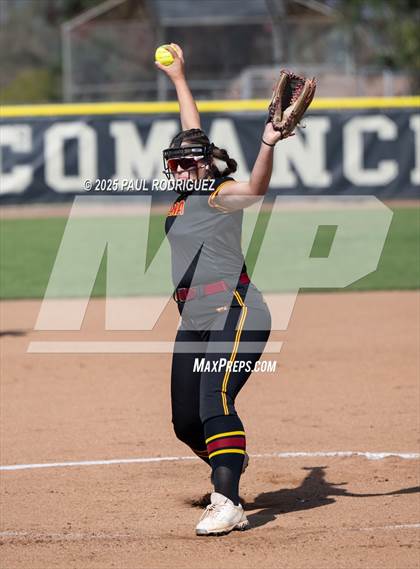 Thumbnail 2 in El Modena @ Canyon photogallery.
