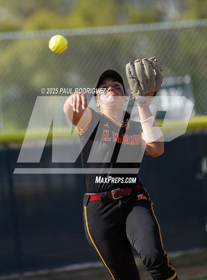 Thumbnail 1 in El Modena @ Canyon photogallery.