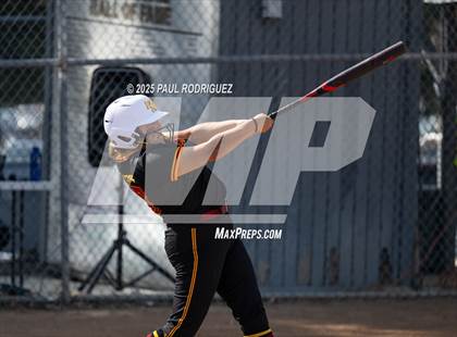 Thumbnail 3 in El Modena @ Canyon photogallery.