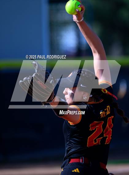 Thumbnail 3 in El Modena @ Canyon photogallery.