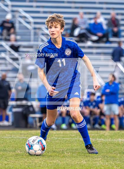 Thumbnail 2 in Vandebilt Catholic vs. Leesville photogallery.