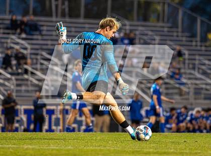 Thumbnail 2 in Vandebilt Catholic vs. Leesville photogallery.