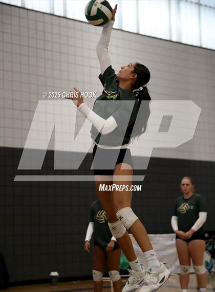 Thumbnail 3 in Sahuaro vs. Canyon del Oro (Lancer Invitational) photogallery.