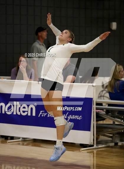 Thumbnail 2 in Sahuaro vs. Canyon del Oro (Lancer Invitational) photogallery.