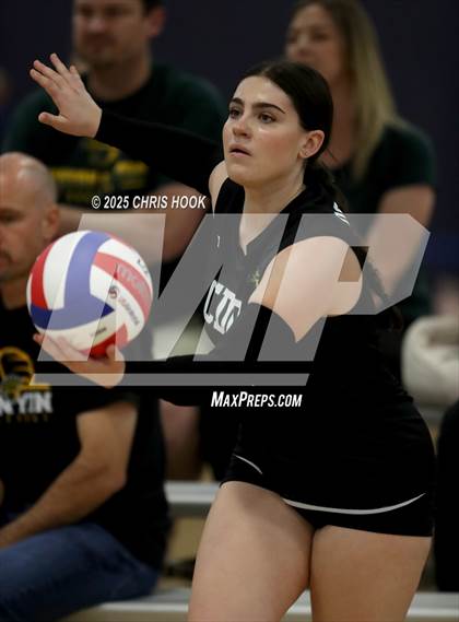 Thumbnail 2 in Sahuaro vs. Canyon del Oro (Lancer Invitational) photogallery.