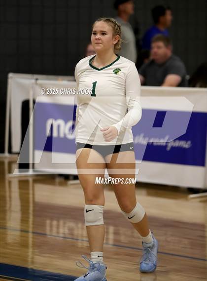 Thumbnail 1 in Sahuaro vs. Canyon del Oro (Lancer Invitational) photogallery.
