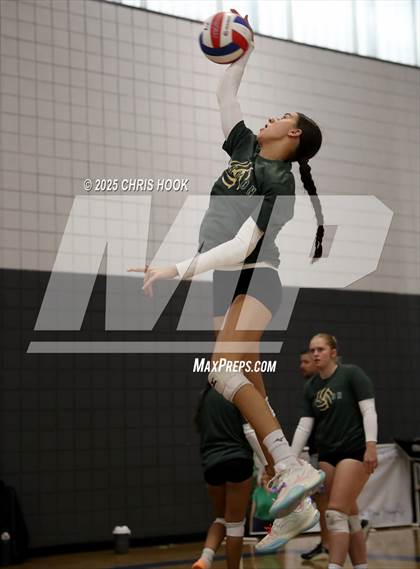 Thumbnail 1 in Sahuaro vs. Canyon del Oro (Lancer Invitational) photogallery.
