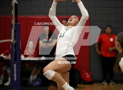 Thumbnail 3 in Sahuaro vs. Canyon del Oro (Lancer Invitational) photogallery.