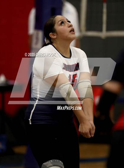 Thumbnail 3 in Sahuaro vs. Canyon del Oro (Lancer Invitational) photogallery.
