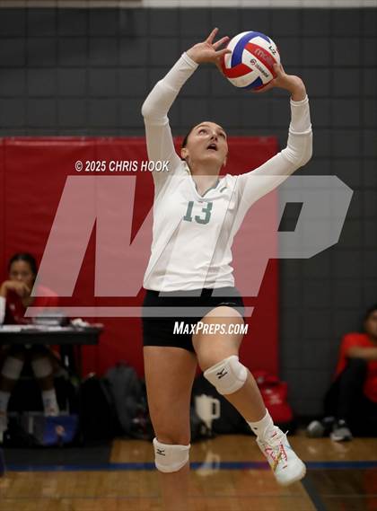 Thumbnail 1 in Sahuaro vs. Canyon del Oro (Lancer Invitational) photogallery.