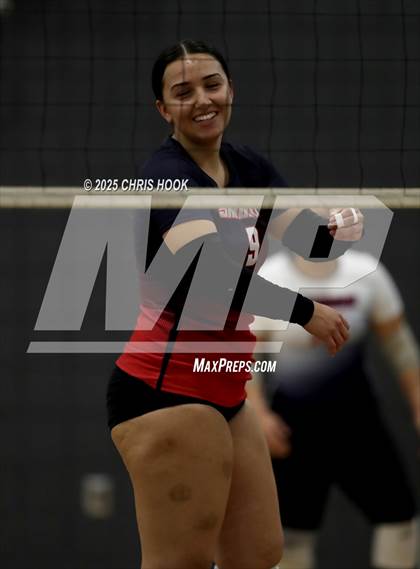 Thumbnail 3 in Sahuaro vs. Canyon del Oro (Lancer Invitational) photogallery.
