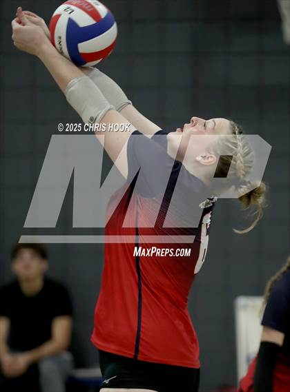 Thumbnail 1 in Sahuaro vs. Canyon del Oro (Lancer Invitational) photogallery.