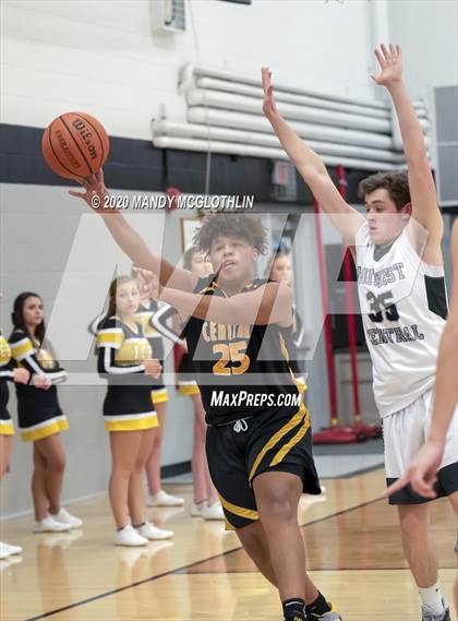 Thumbnail 2 in Illini Central @ Midwest Central photogallery.