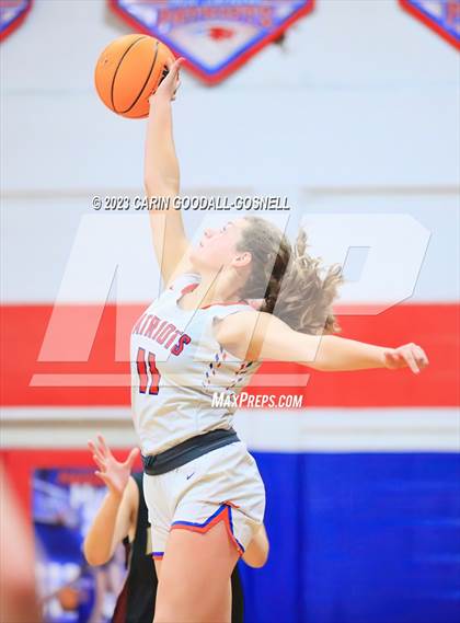 Thumbnail 1 in Dixon @ West Carteret photogallery.