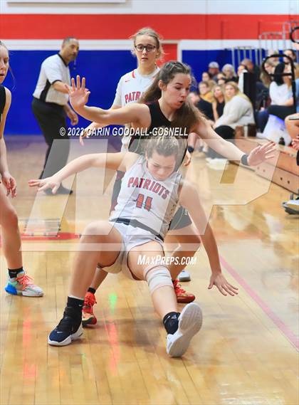Thumbnail 2 in Dixon @ West Carteret photogallery.