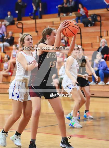 Thumbnail 2 in Dixon @ West Carteret photogallery.
