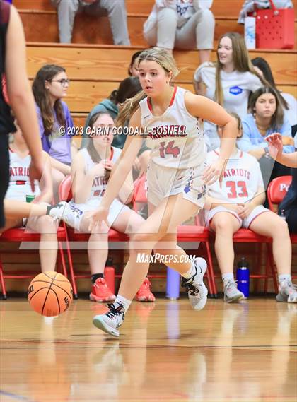 Thumbnail 3 in Dixon @ West Carteret photogallery.