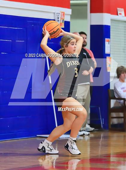 Thumbnail 2 in Dixon @ West Carteret photogallery.