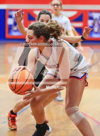 Thumbnail 3 in Dixon @ West Carteret photogallery.