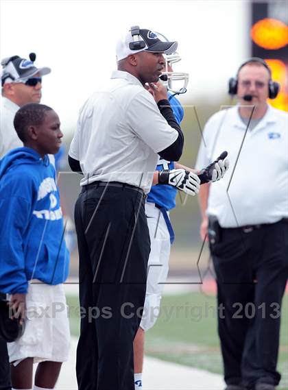 Thumbnail 2 in Daingerfield vs. Eustace (UIL 2A Bi-District Playoff) photogallery.