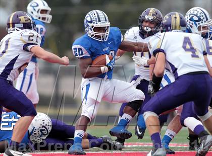 Thumbnail 1 in Daingerfield vs. Eustace (UIL 2A Bi-District Playoff) photogallery.