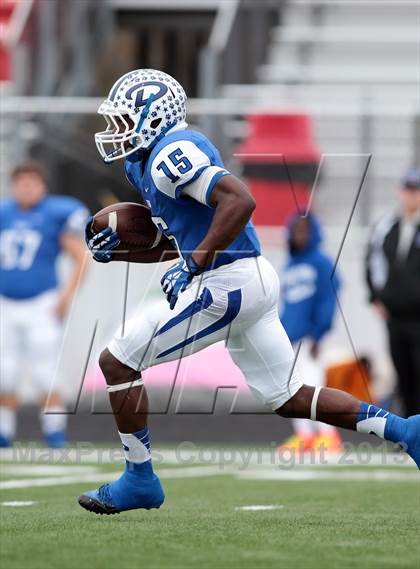 Thumbnail 2 in Daingerfield vs. Eustace (UIL 2A Bi-District Playoff) photogallery.