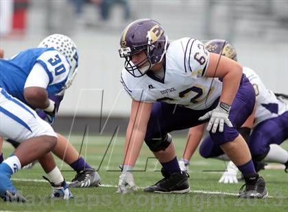 Thumbnail 3 in Daingerfield vs. Eustace (UIL 2A Bi-District Playoff) photogallery.