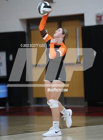 Thumbnail 2 in Amanda-Clearcreek @ Circleville photogallery.