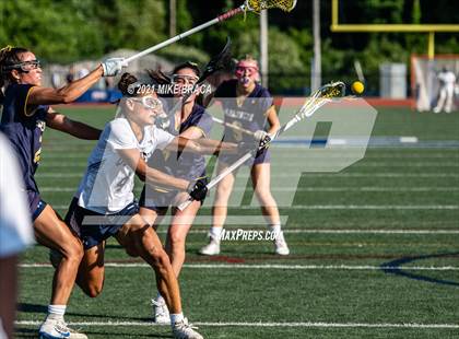 Thumbnail 3 in Moses Brown vs. Barrington (RIIL Division I Final) photogallery.