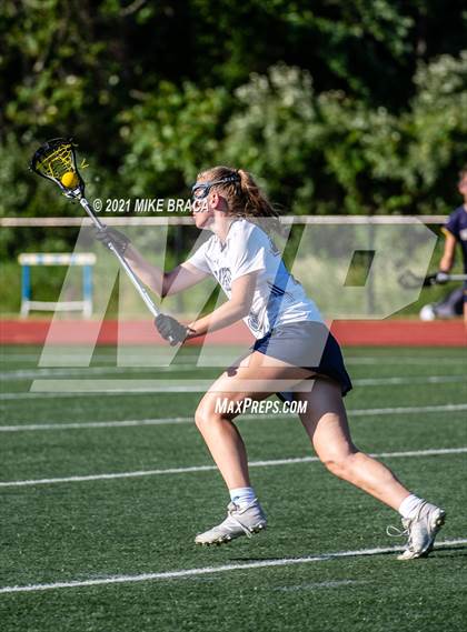 Thumbnail 2 in Moses Brown vs. Barrington (RIIL Division I Final) photogallery.